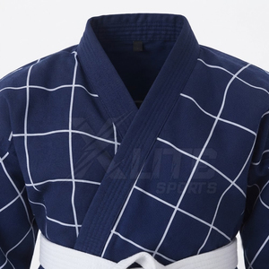 Meilleur prix, vêtements d'arts martiaux robustes et confortables 100% coton pour hommes, avec un uniforme de karaté bien ajusté 440g - Product Image 6