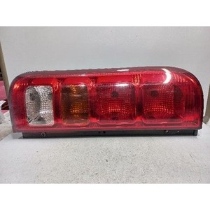 ชุดไฟท้ายซ้าย Universe Space รุ่น USED OEM 924018D000 - Product Image 1