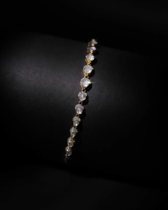 Pulsera Ajustable Lumiere Link de Oro 14K con Diamantes Polki, Elegante Estilo Cadena para Mujeres y Niñas - Diseño Moderno para Fiestas - Product Image 3