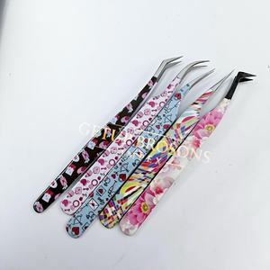 Extensiones de Pestañas de Volumen de 90 Grados con Aislamiento Antimagnético y Antiestático, Punta Plateada de 10mm con Revestimiento de Papel, Acero Inoxidable - Product Image 4