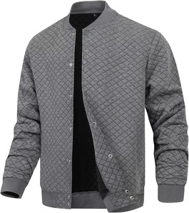 Blouson Bomber Homme Léger en Coton Gaufré Sur Mesure, Style Universitaire, Doublure Matelassée, Logo Avant, Vêtement d'Hiver - Product Image 5