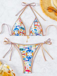 Women's 2-Piece Spandex/Nylon Beach Bath Bikini Set with Halter Neckline Floral Pattern <b>V</b>-<b>Strings</b> - Product Image 4
