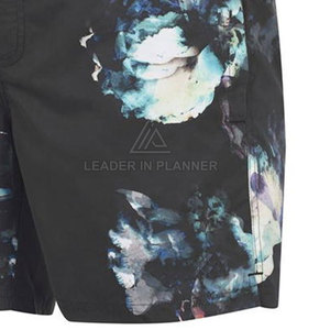 กางเกงขาสั้นผู้ชายทรงหลวม เอวยางยืดปานกลาง สีพื้น ขนาดสั่งทำ แห้งเร็ว ระบายอากาศได้ดี ผลิตจากโพลีเอสเตอร์ 100% รับผลิตแบบซับลิเมชั่น ขายส่ง บริการ OEM - Product Image 4