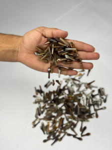 Embouts de monture de lunettes en corne de buffle marron clair, durables, faits à la main, modernes, de qualité supérieure, composants de fabrication NHE Overseas - Product Image 1