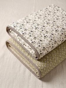 Manta de Verano Ligera de Algodón Estampado Dohar Reversible de la Mejor Calidad para Cama Individual, con Bolsa de Transporte Disponible para la Venta - Product Image 6