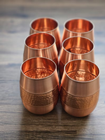 Collection Vintage : Nouveauté – Gobelet en Cuivre Pur Fait Main Écologique avec Gravure Classique, Taille Personnalisée, pour Fêtes et Vin