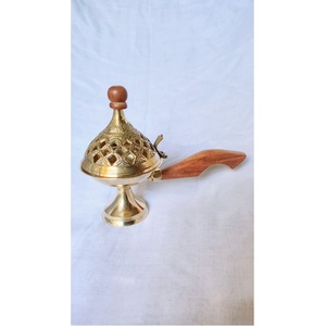 Porte-encens en métal de qualité supérieure pour la décoration de la maison, l'aromathérapie, la méditation, le yoga et la relaxation - Product Image 1