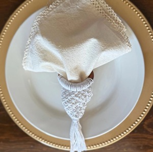 Elegante Anillo Porta Servilletas de Macramé, Ideal para Decoración de Mesas en Vacaciones, Fiestas en la Playa y como Adorno para Mesas en Restaurantes de Mariscos - Product Image 2