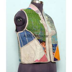 Chaqueta Acolchada 100% Algodón Hecha a Mano por A2ZCraftBazar, Diseño Floral Vintage, Tela Transpirable, Botones Forrados, Primavera Otoño - Product Image 4