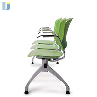 Chaise d'attente IOUJIA LM66-3AP 3 places pour hôpital, structure en acier, accoudoirs fixes, base en aluminium, design moderne et ergonomique, pour écoles et hôtels