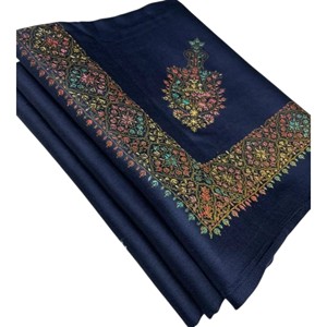 Châle long en laine pour femme avec franges et broderie florale bleu marine, respirant et coupe-vent, léger pour l'hiver et l'usage quotidien - Product Image 1