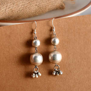 Pendientes de Moda Meera Jaipur Bela, Tono Plateado - Product Image 2