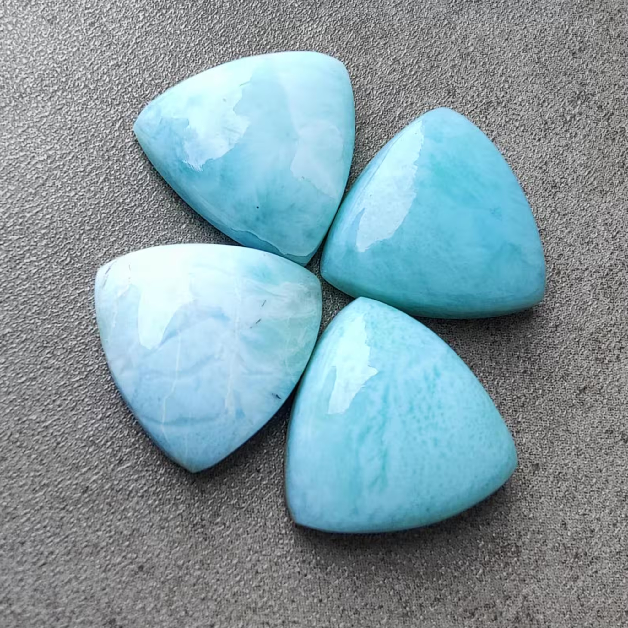 เหมือนในรูป