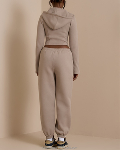 Ensemble de survêtement en velours à fermeture éclair avec logo personnalisé, 2 pièces, sweat-shirt et pantalon, pour femme - Product Image 2