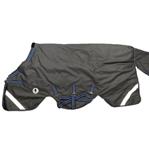 Alfombra de caballo Winter Turnout con cubierta de cuello extraíble | Manta de caballo impermeable acolchada para protección contra el frío - Product Image 1