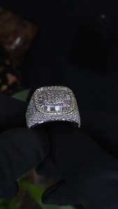 Bague de luxe pour homme en argent, sertie de moissanite et de diamants taille coussin et taille baguette, style halo et entièrement pavée, bijou de déclaration - Product Image 3