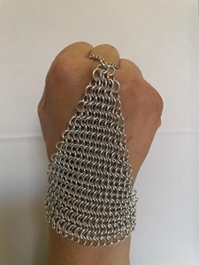 ดอกไม้ประดับมือแบบโซ่โลหะรูปห่าน - Product Image 2