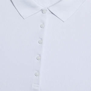 Polo décontracté confortable à manches courtes avec boutons, anti-rides, respirant et doux, polo uni pour femmes - Product Image 6