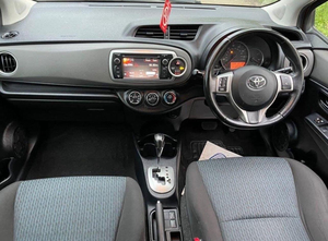 TOYOTA YARIS USADO DE GASOLINA, Disponible con Volante a la Izquierda y a la Derecha, SUV - Product Image 6