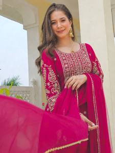 Costume Anarkali traditionnel brodé pour femmes, rose, polyester, coupe ample, tenue ethnique de mariage, style Inde Pakistan - Product Image 3