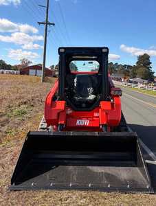 Minicargadora KIOTI de 74 HP en Excelentes Condiciones, Mini Tractor Volquete Kioti TL750, Capacidad de Carga de 2 Toneladas, Motor Deutz Diésel, Cargador Frontal - Product Image 3