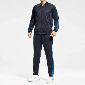 Hoodie surdimensionné de style designer avec finition premium pour les marques de vêtements de mode - Product Image 4