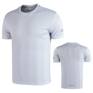 เสื้อกีฬาผู้ชายแขนสั้นทรงปกติ ผ้าฝ้าย 100% ระบายอากาศได้ดี เหมาะสำหรับออกกำลังกาย ฟิตเนส บาสเก็ตบอล วิ่ง - Product Image 3