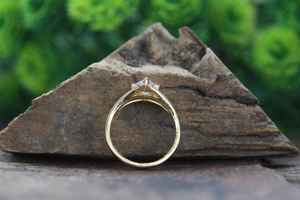 Anillo Solitario de Diamante con Corte Triangular de Moissanita de 0.61CT, Creativo y Artesanal, para Mujer, Plata 925 Original, Regalo Premium para Amigas - Product Image 6