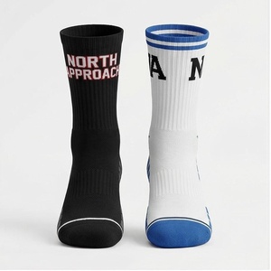 Chaussettes de basket-ball respirantes North Approach Crew Socks, motif lettres noir et blanc, pour adultes, été - Product Image 1
