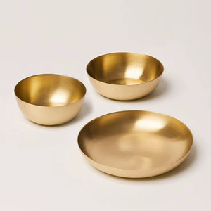 Juego de 3 Cuencos Decorativos de Latón Dorado para Cocina, Comedor y Servicio, Decoración Moderna para el Hogar, Elegante - Product Image 1