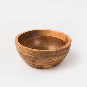 Cuenco de Madera con un Diseño Atemporal que Permanece Elegante a Través de Diferentes Tendencias de Decoración - Product Image 1