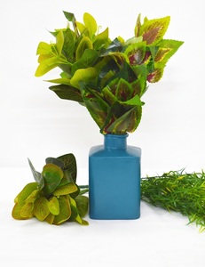 Hot <b>Mini</b> <b>Bottle</b> Shape Blue Color Hot Selling Powder Coated Premium Style Fancy Flower Vase Luxuries Style Vase for Luxuries Home - Product Image 6