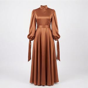 Nouvelle Robe Longue en Soie Brillante à Manches Longues, Abaya en Chiffon pour Femme, Motif Floral Tendance, Robe Modeste, Mode Islamique Élégante, Vente en Gros - Product Image 1