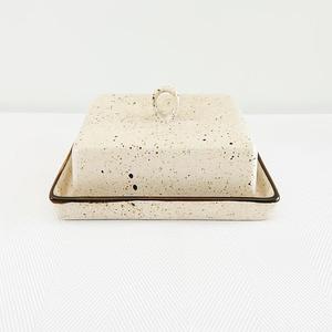 Mantequillera Rústica con Tapa de Asa, Base Profunda, Acabado Esmaltado Duradero, Elegante Contenedor de Mantequilla para Cocina - Product Image 4