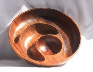 Artenza Decor <b>Rustic</b> Acacia <b>Wood</b> Divided Serving Tray & Fruit Plate with Handle for <b>Dining</b> <b>Table</b> Use - Product Image 2