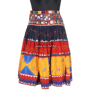 Banjara-falda de espejo vintage hecha a mano, disfraz vintage, falda de kutchi - Product Image 1