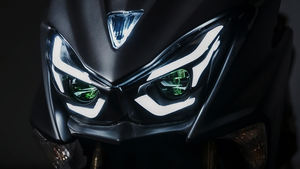 ไฟหน้ามอเตอร์ไซค์ RGB LED 40W แบบสองดวง ด้านหน้า ระบบไฟส่องสว่างสีขาวธรรมชาติ พร้อมฟังก์ชั่นต้อนรับ สำหรับ Force JLIGHT DESIGN - Product Image 3