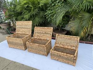 Ensemble écologique 3 pièces en jonc de mer et jacinthe d'eau – Idéal pour une décoration durable dans les restaurants et les complexes hôteliers. - Product Image 3