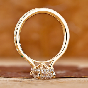 Oval Cut Diamond Engagement <b>Ring</b> Vintage <b>Silver</b> Prong Setting Emerald Accent Bridal <b>Ring</b> for Women - Product Image 4