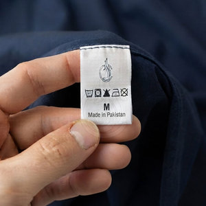 Étiquettes tissées imprimées de qualité supérieure pour vêtements, t-shirts, sweats à capuche, vestes, sacs - Personnalisables, légères et lavables - Product Image 6