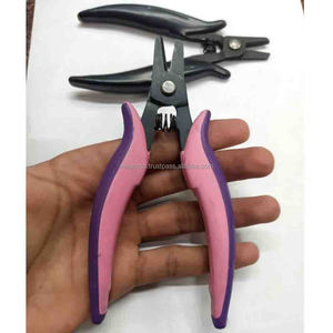 Pince coupante à kératine personnalisée de haute qualité en acier inoxydable pour extensions capillaires - Product Image 2