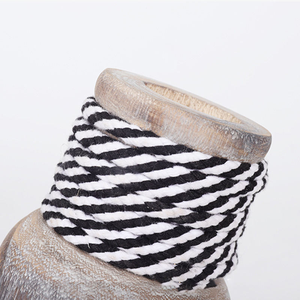 Jarrón de Madera de Alta Calidad, 100% Natural, Vintage, Simple, Ligero y Personalizable, Decoración para el Hogar, Bodas, Restaurantes, Día de la Madre - Product Image 4