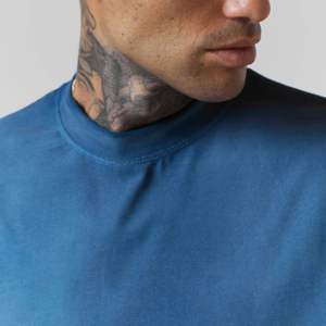 Camiseta de algodón tejida de gran tamaño con efecto tie-dye de alta calidad para hombre, tallas grandes, personalizada, de peso pesado, 100% poliéster. - Product Image 3