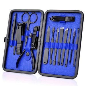 Kit de manucure et pédicure professionnel 4 en 1 en acier inoxydable, coupe-ongles, outils pour cuticules, étui de voyage - Product Image 3