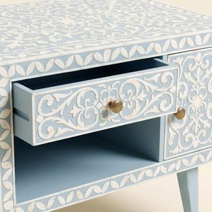 Mesita de noche tradicional india con incrustaciones de hueso, ecológica y de lujo, con cajón organizador para el dormitorio. - Product Image 5