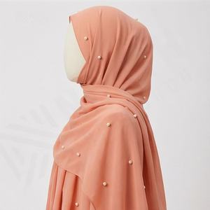 ฮิญาบผ้าเจอร์ซีย์ไข่มุกยาวสไตล์วินเทจสำหรับผู้หญิง ขายดี ไซส์ใหญ่ ผ้าคลุมศีรษะมุสลิมแบบเรียบ ผ้าพันศีรษะเนื้อนุ่ม ระบายอากาศได้ดี แฟชั่นพรีเมียม - Product Image 3