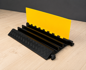 แผ่นกั้นสายเคเบิลสามช่อง ป้องกันสายไฟ ความยาว 1 เมตร กว้าง 20 นิ้ว - Product Image 1