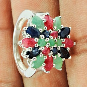 Bague en argent 925 pour femme, motif floral, saphirs multicolores, sertissage à griffes, bague de cocktail, bijou intemporel et audacieux - Product Image 3