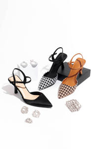 Slingbacks sur mesure en tissu tweed et PU avec soutien de la cheville et embout renforcé, fabriqués au Vietnam, à talon aiguille, avec brides en papier de qualité supérieure - Product Image 4