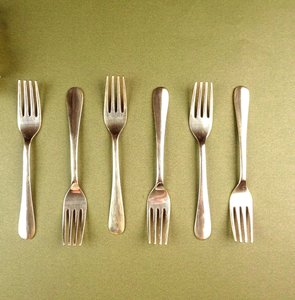 Elegante Tenedor de Latón con Diseño de Mango Corto Sencillo, Juego de Tenedores y Cucharas Artesanales, Vajilla en Oferta, Tenedor de Latón - Product Image 2